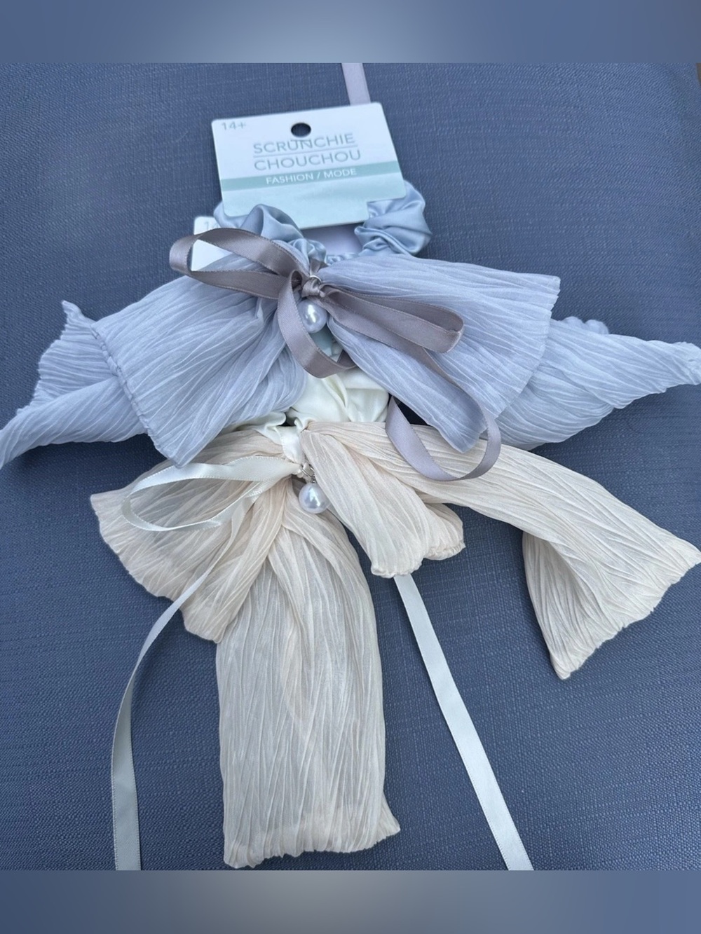NWT Bundle of 2 Hair Scrunchies, blue & beige, bow and faux pearl, ponytail
